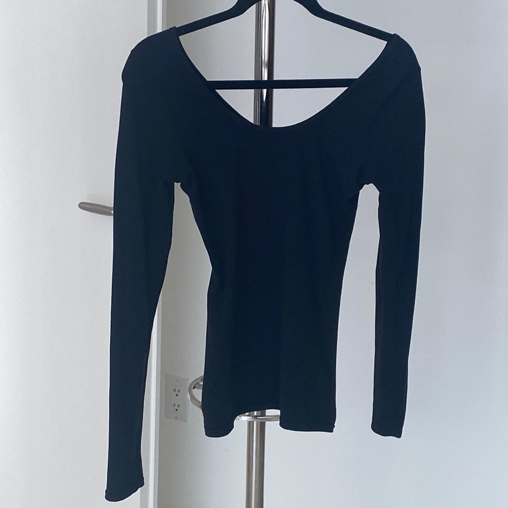 Lululemon top